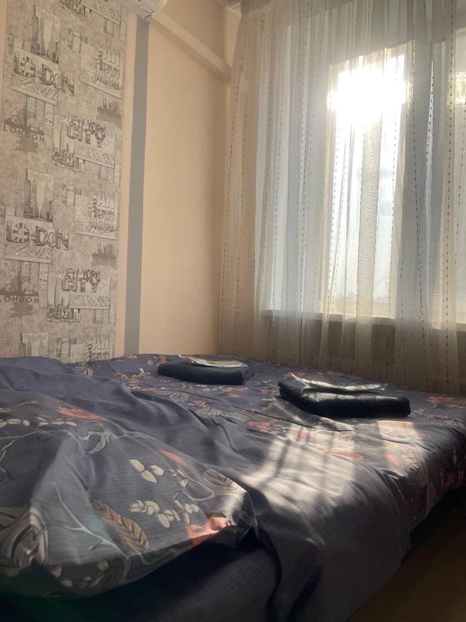 Uneed Rooms Sakvoiaj Kiev Eksteriør bilde